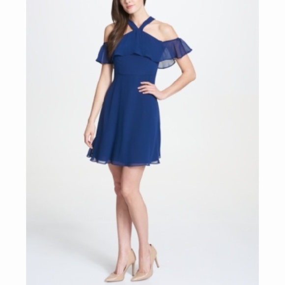 Kensie Dresses & Skirts - Kensie Cold-Shoulder Flutter Chiffon Dress